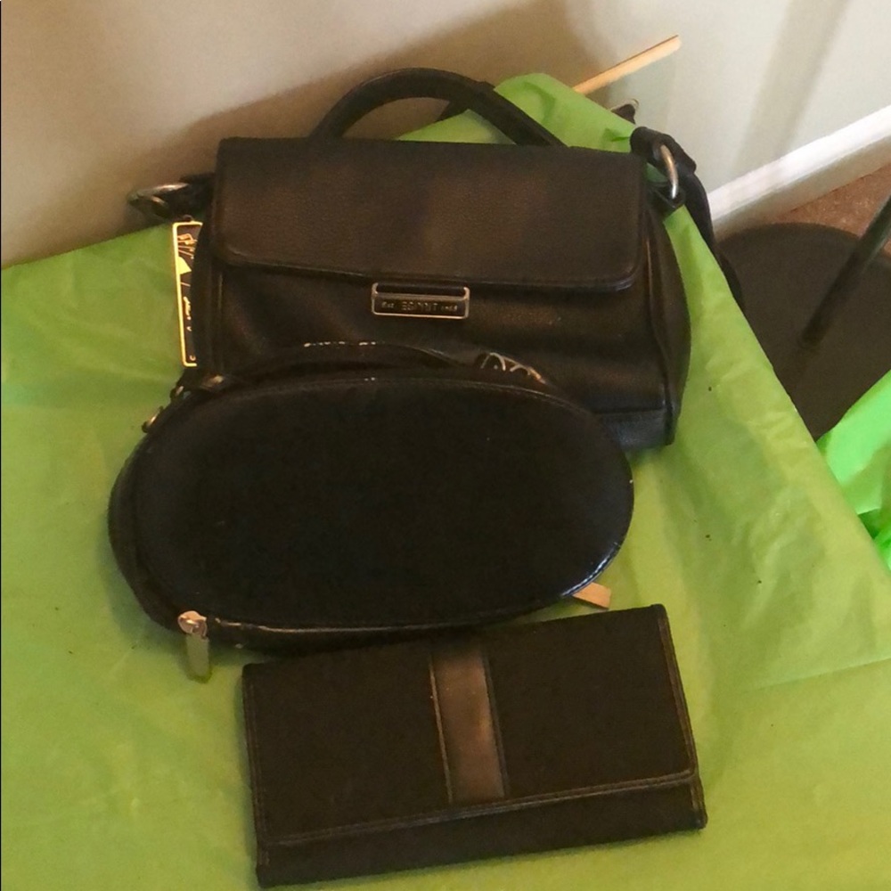 Black Bags Great First Purses